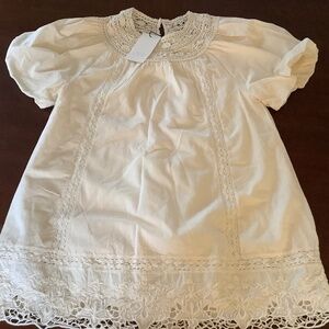 ZARA. Hip Length Top. Size Medium. Eggshell